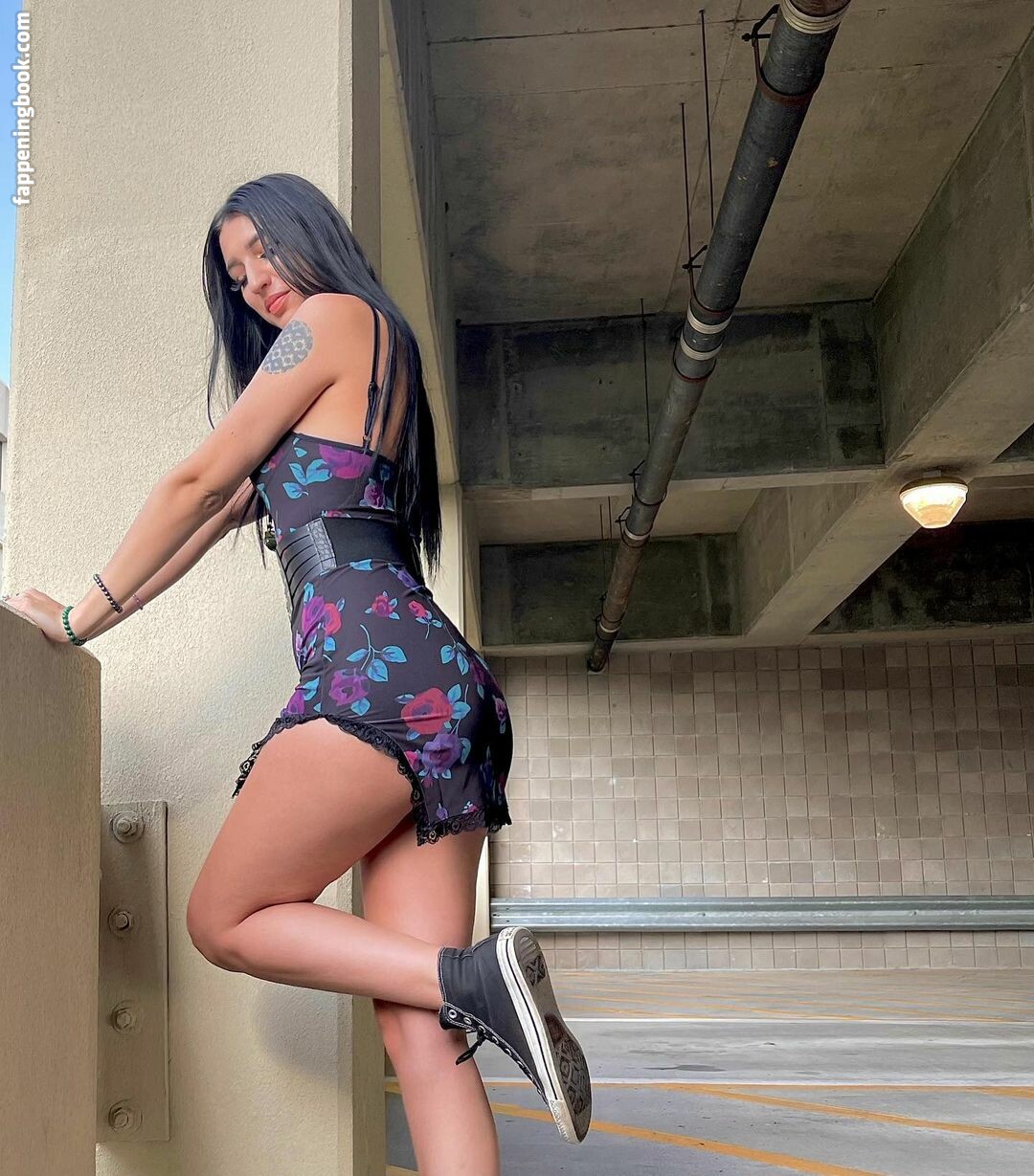 Alison Rainer Onlyfans Nude Leaked Photos photo leak 4 of 37