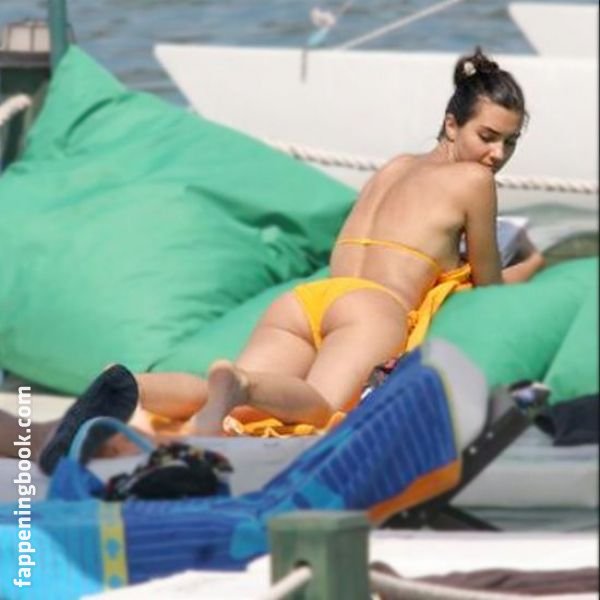 Tuba Bueyuekuestuen Onlyfans Nude Leaked Photos photo leak 8 of 8 Tuba Bueyuekuestuen Onlyfans Nude Leaked Photos photo leak 8 of 8