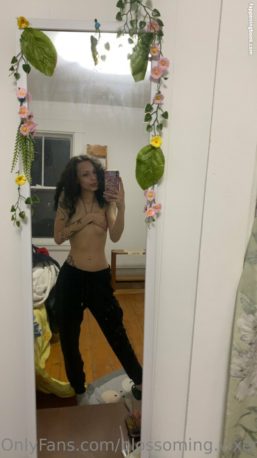 blossoming.vixen Onlyfans Nude Leaked Photos photo leak 10 of 28
