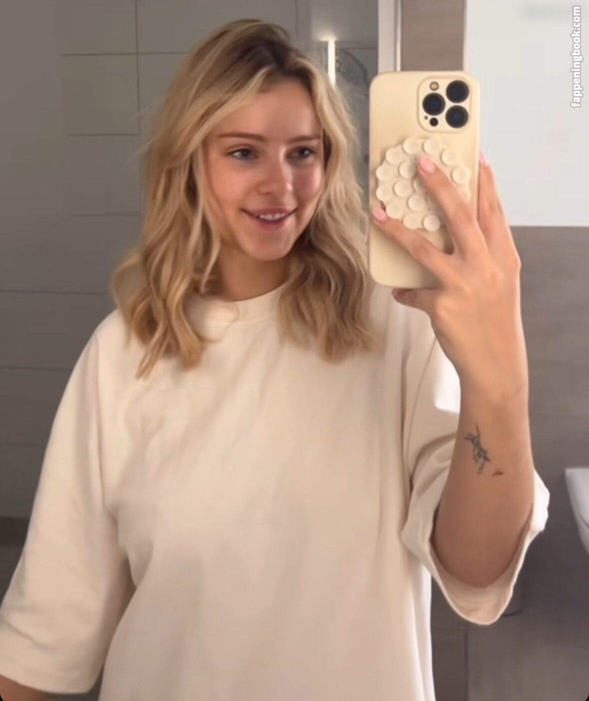eyFreundin Onlyfans Nude Leaked Photos photo leak 37 of 47