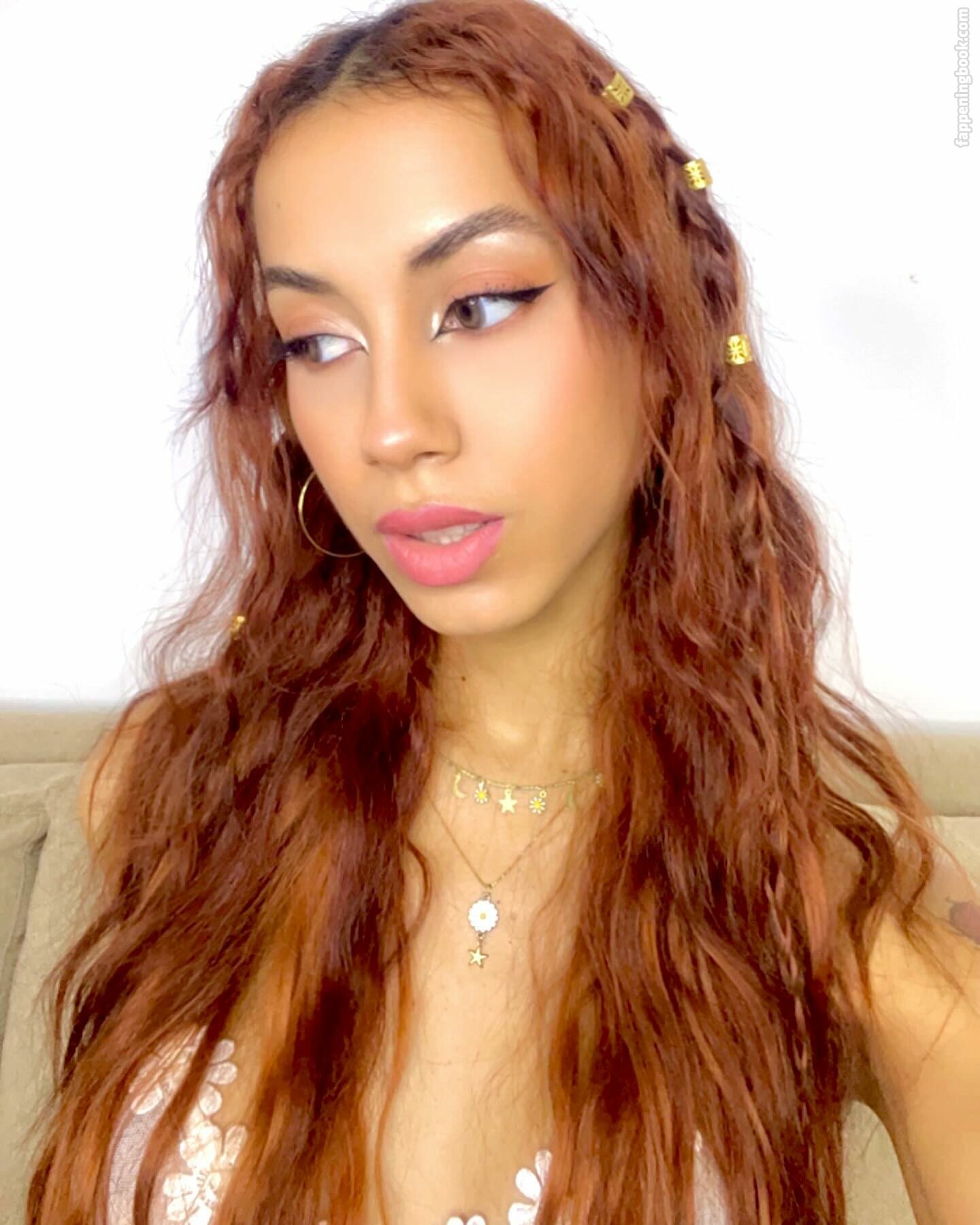 Lovelycaroll Onlyfans Nude Leaked Photos photo leak 8 of 36