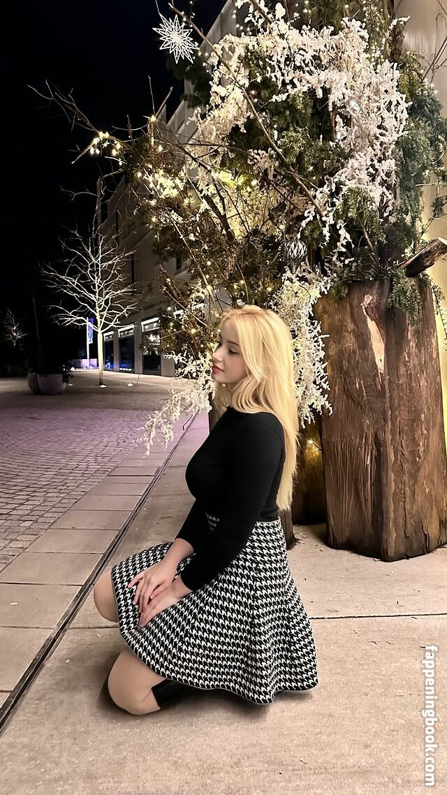 Dasha Gartman Onlyfans Nude Leaked Photos photo leak 26 of 28