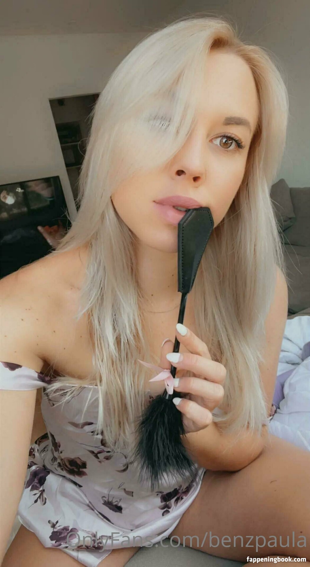 benzpaula Onlyfans Nude Leaked Photos photo leak 18 of 26