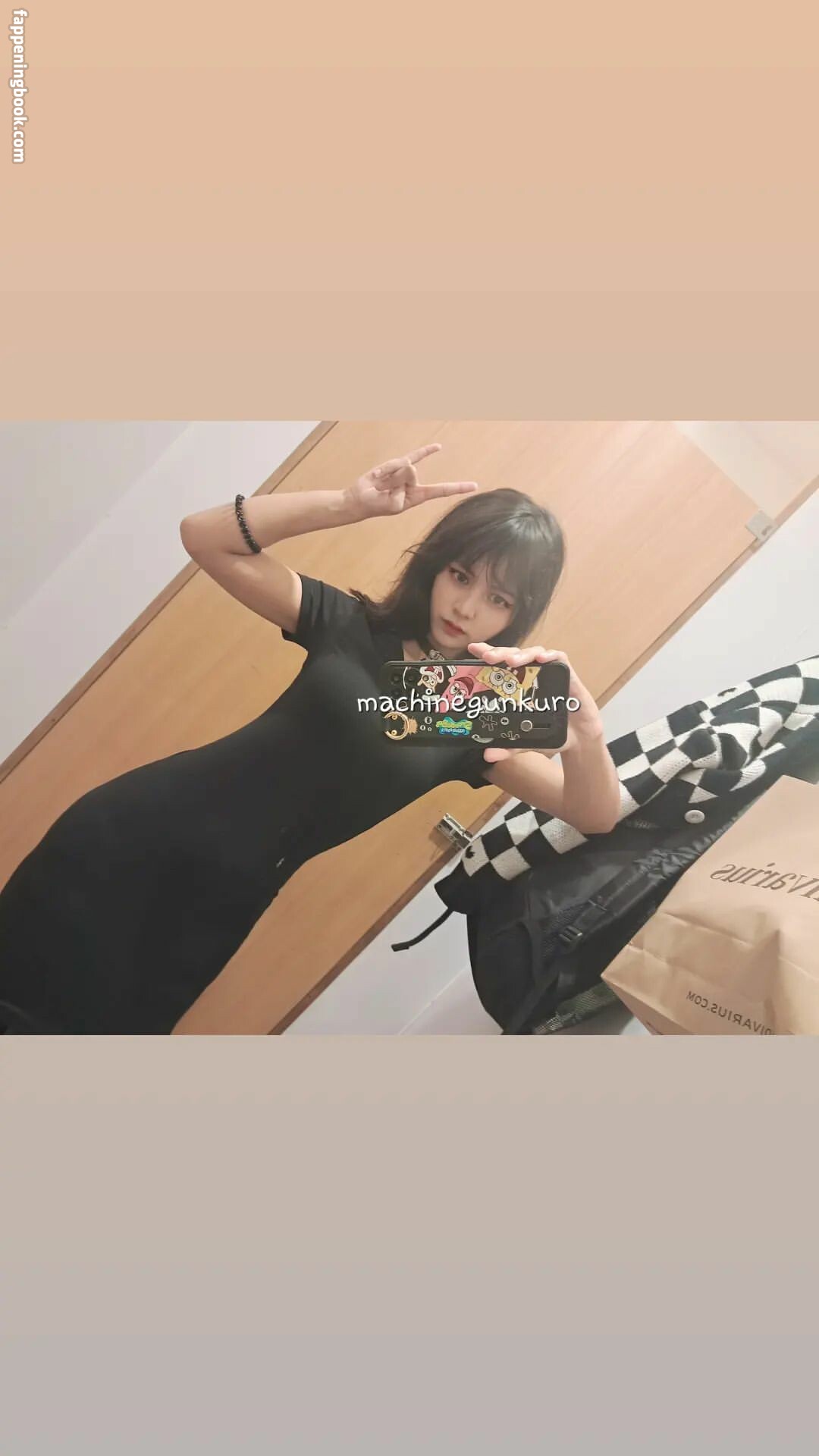 Kuro Emma Onlyfans Nude Leaked Photos photo leak 30 of 31