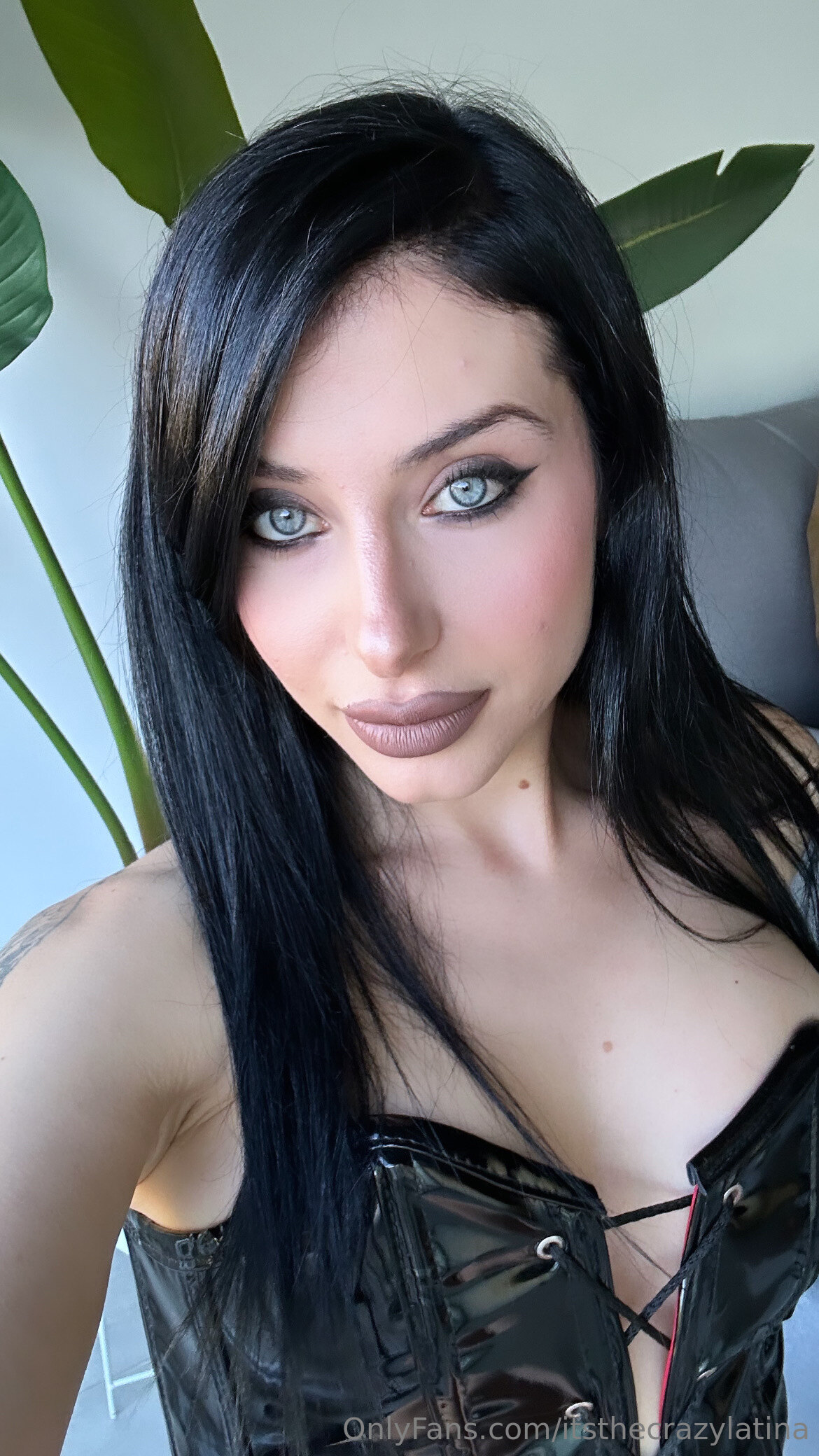 1170x2080_8d3d33374b50c8b062d2e4472f69800f098c9e92a12dd25c.md.jpg
