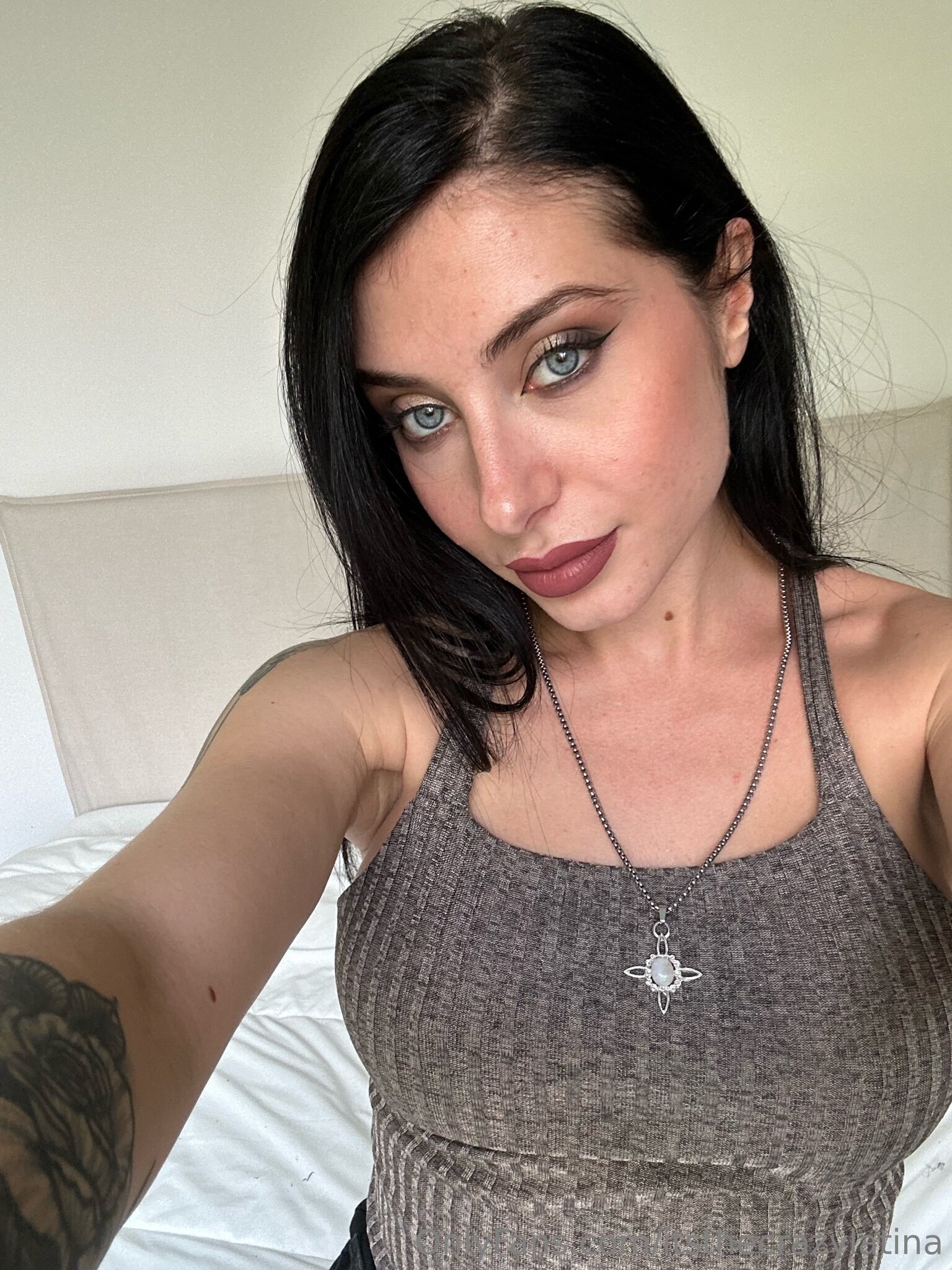 1536x2048_a0ad4b0e2f4a85ab0c01aee62bd77a7e9d8ef670f3b80424.md.jpg