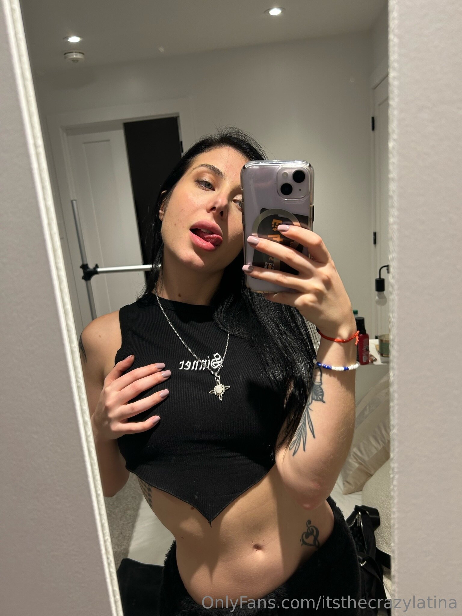 1536x2049_e58823aace9f199a4f76615d4304dc33faab91e8b29041eb.md.jpg
