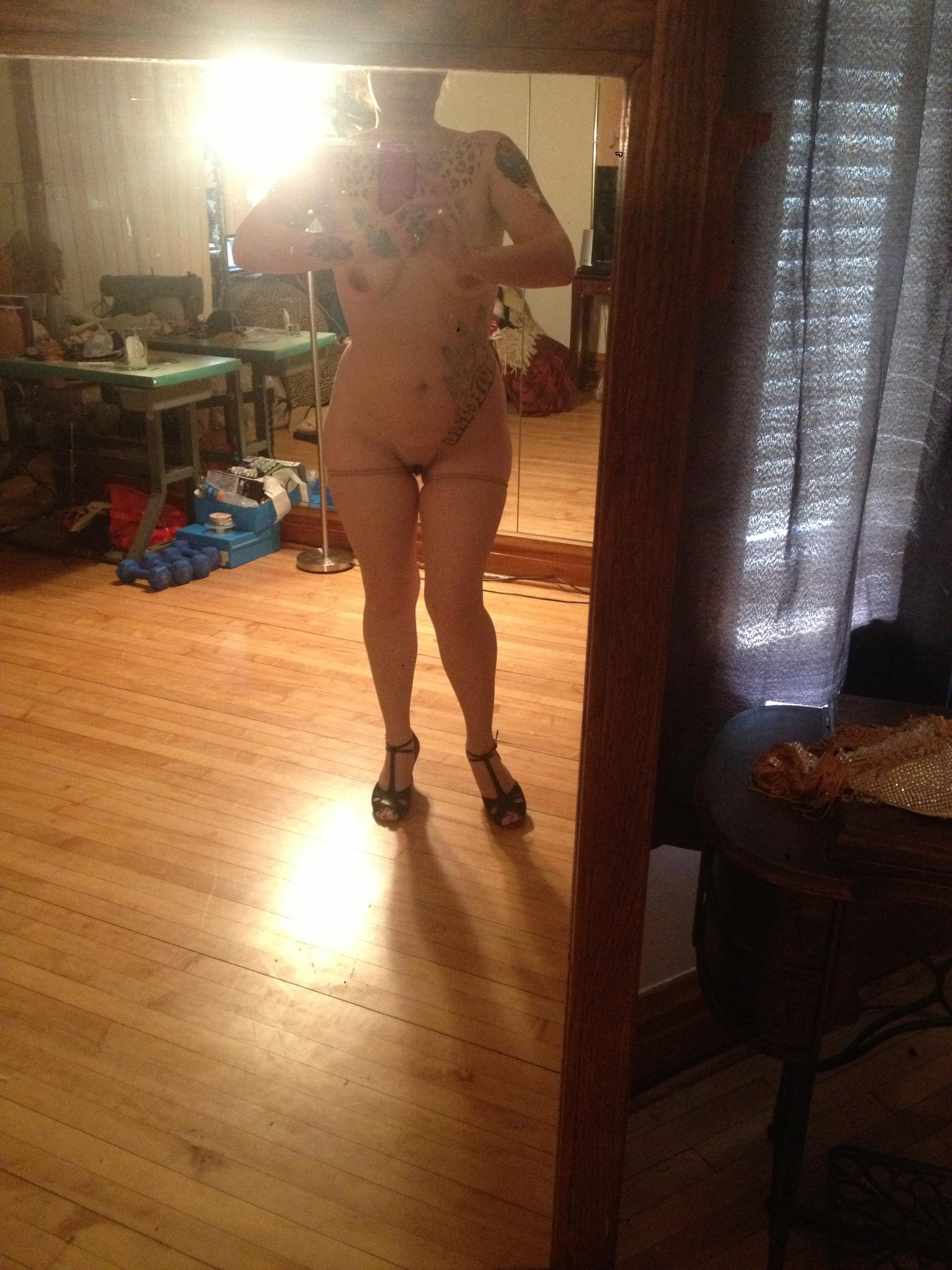 DANNY-NUDE-PUSSYYY.md.jpg