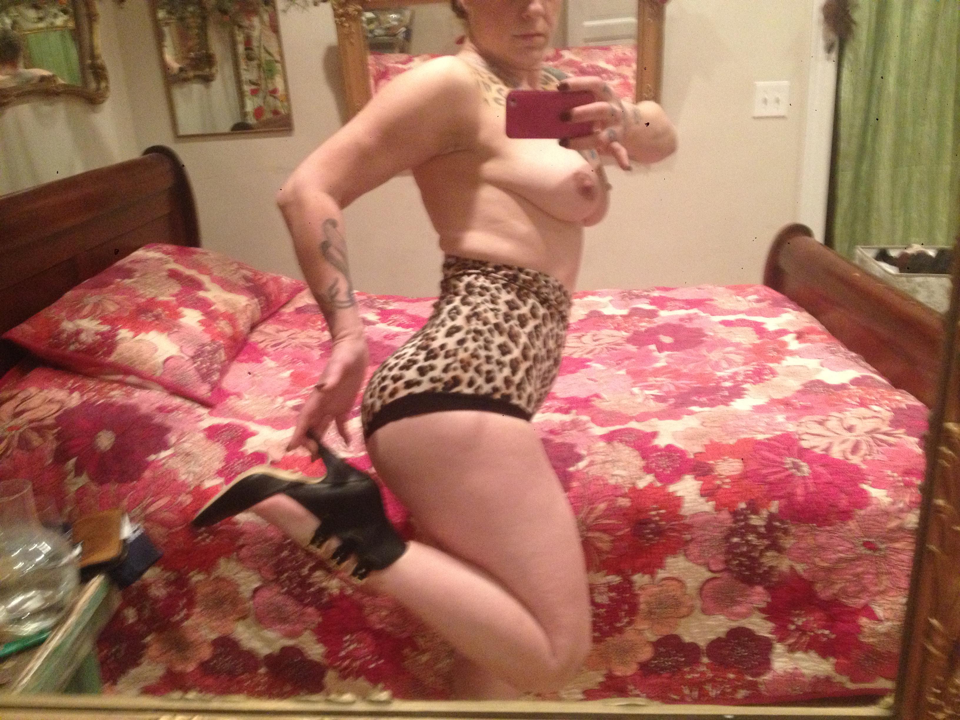 Danielle Colby Patreon leak 985