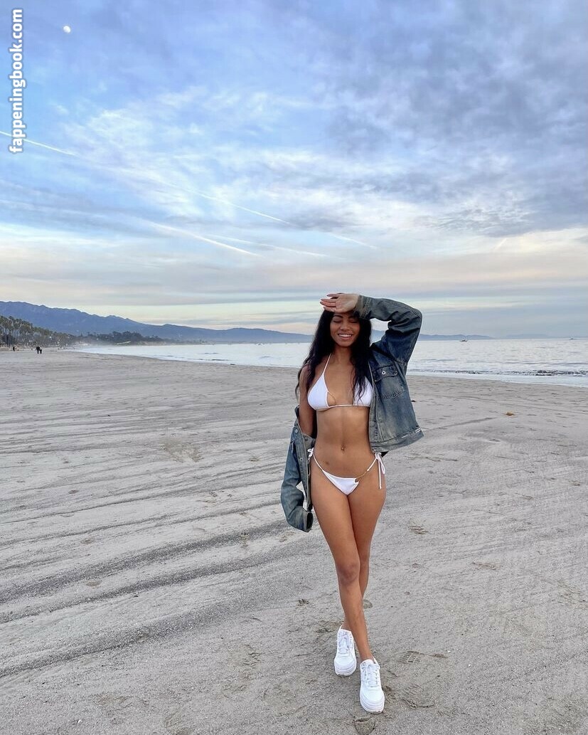 Camille Hyde Onlyfans Nude Leaked Photos photo leak 14 of 50