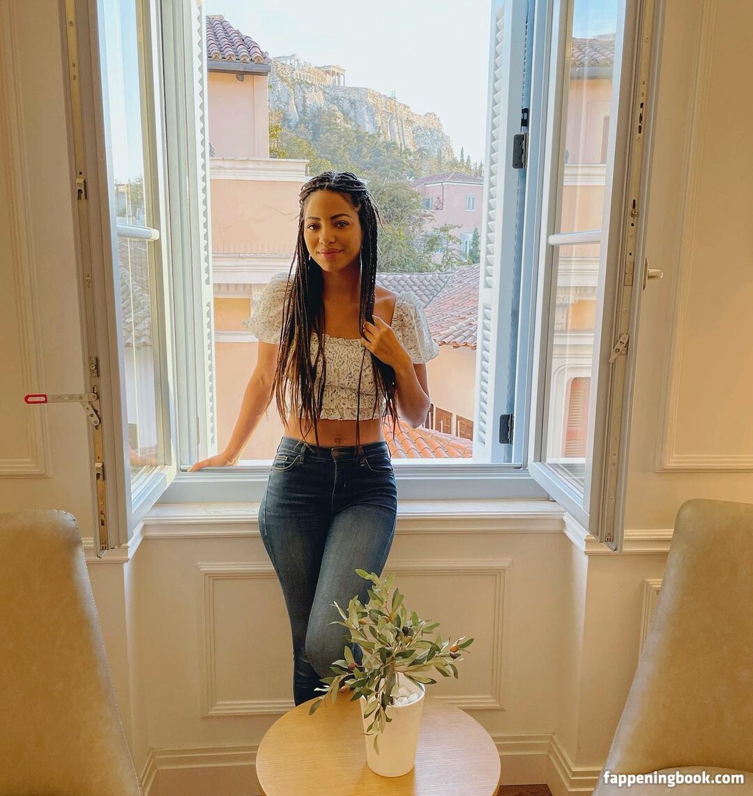Camille Hyde Onlyfans Nude Leaked Photos photo leak 41 of 50