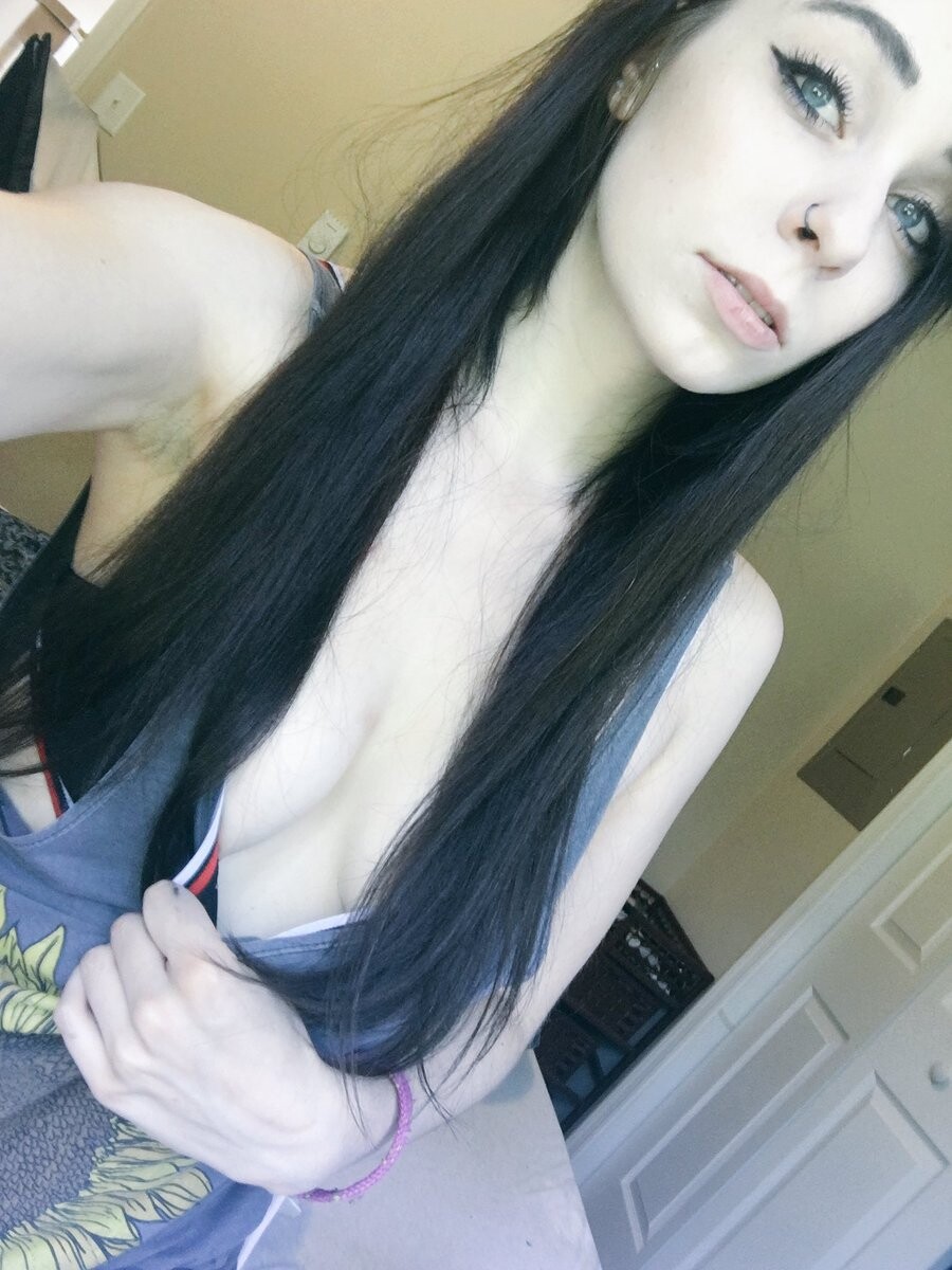 Eevee Frost ManyVids Nude Leaks photo leak 462 of 474