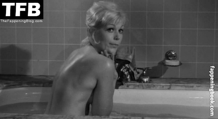 Kim Novak Onlyfans Nude Leaked Photos photo leak 22 of 40