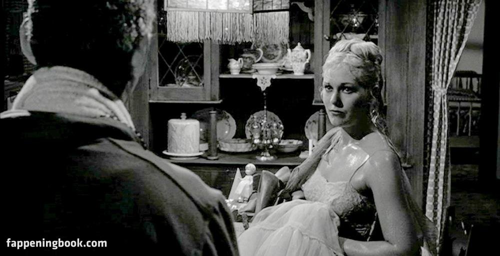 Kim Novak Onlyfans Nude Leaked Photos photo leak 32 of 40