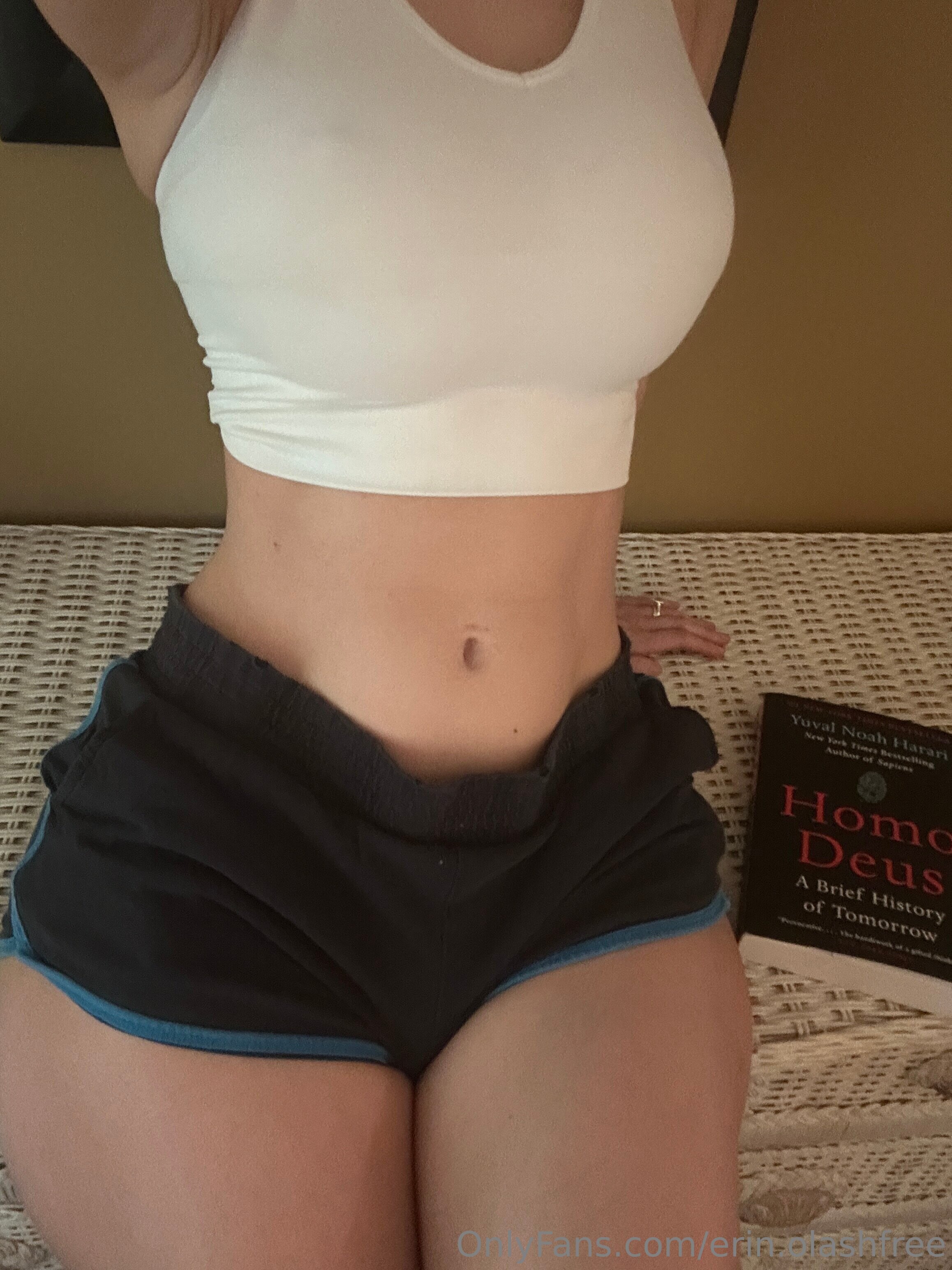Erin Olash Patreon Nude Leaks photo leak 389 of 899