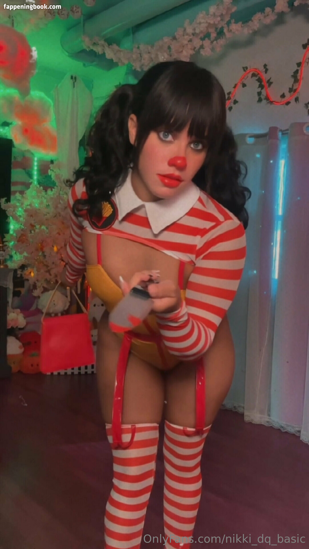 nikki_dq_basic Onlyfans Nude Leaked Photos photo leak 8 of 8 nikki_dq_basic Onlyfans Nude Leaked Photos photo leak 8 of 8
