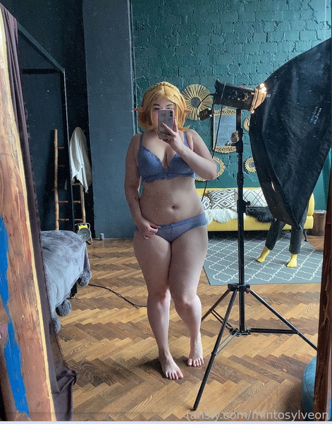 mintosylveon Patreon Nude Leaks photo leak 187 of 200