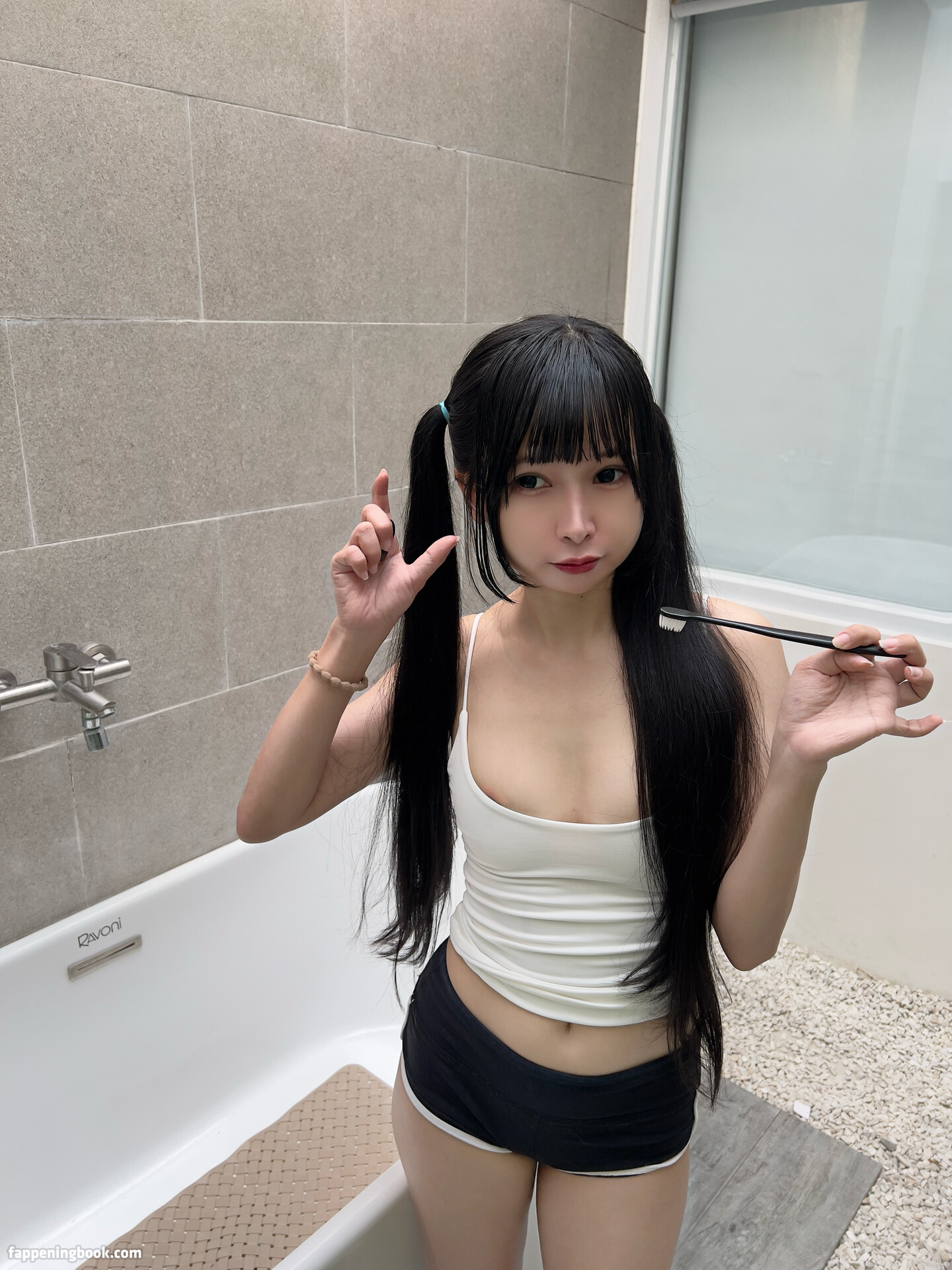 Joyce Poring Onlyfans Nude Leaked Photos photo leak 1 of 49