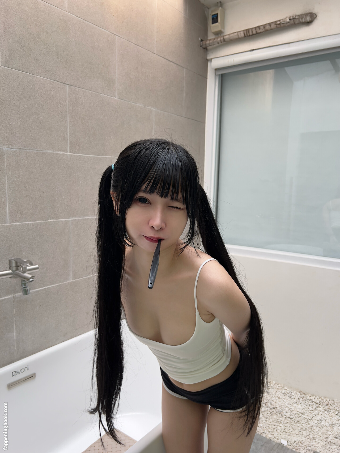 Joyce Poring Onlyfans Nude Leaked Photos photo leak 18 of 49