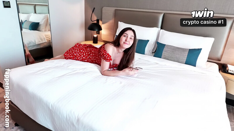 AlinaRai Onlyfans Nude Leaked Photos photo leak 35 of 49