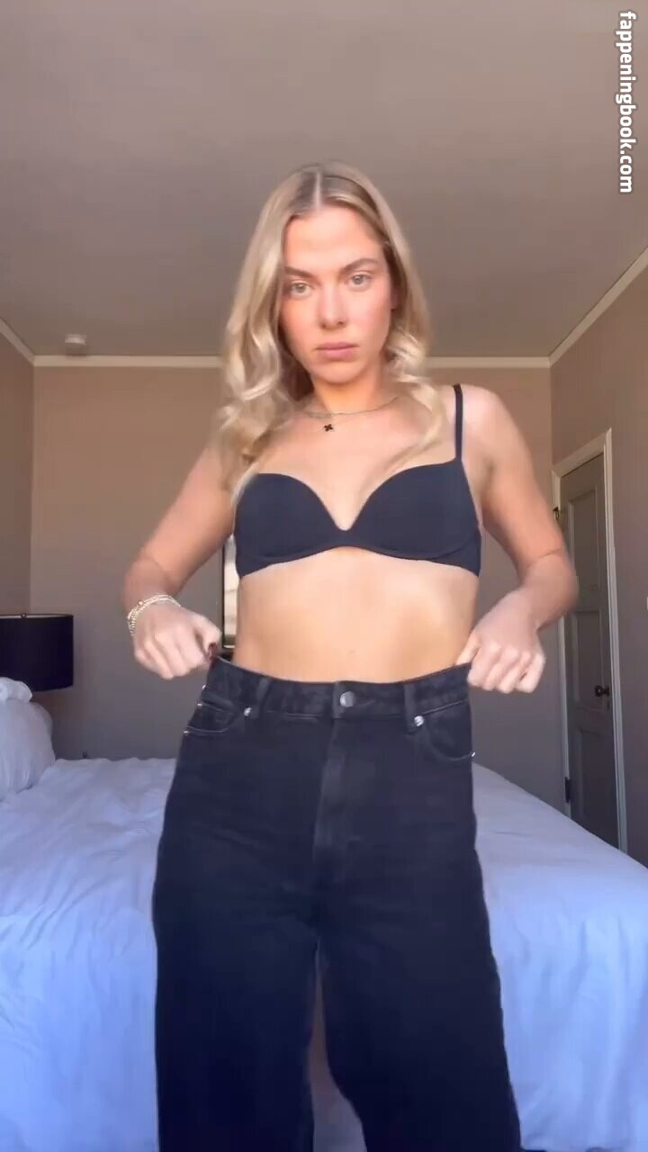 Cheyenne Pahde Onlyfans Nude Leaked Photos photo leak 35 of 49
