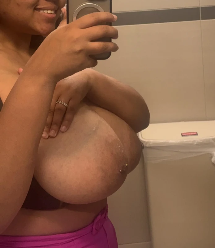 Ariel The TitgoDDDess / tgodddessvip OnlyFans Nude Leaks photo leak 30 of 41