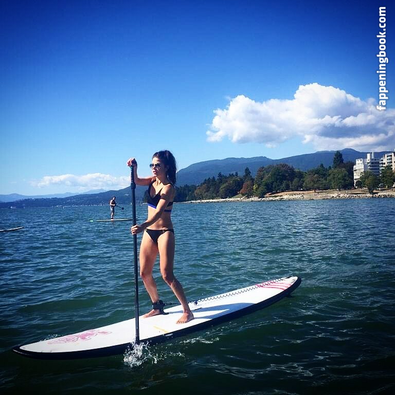 Marie Avgeropoulos Onlyfans Nude Leaked Photos photo leak 27 of 48