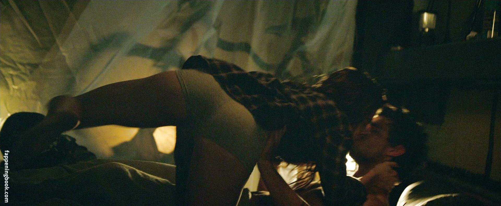 Marie Avgeropoulos Onlyfans Nude Leaked Photos photo leak 39 of 48