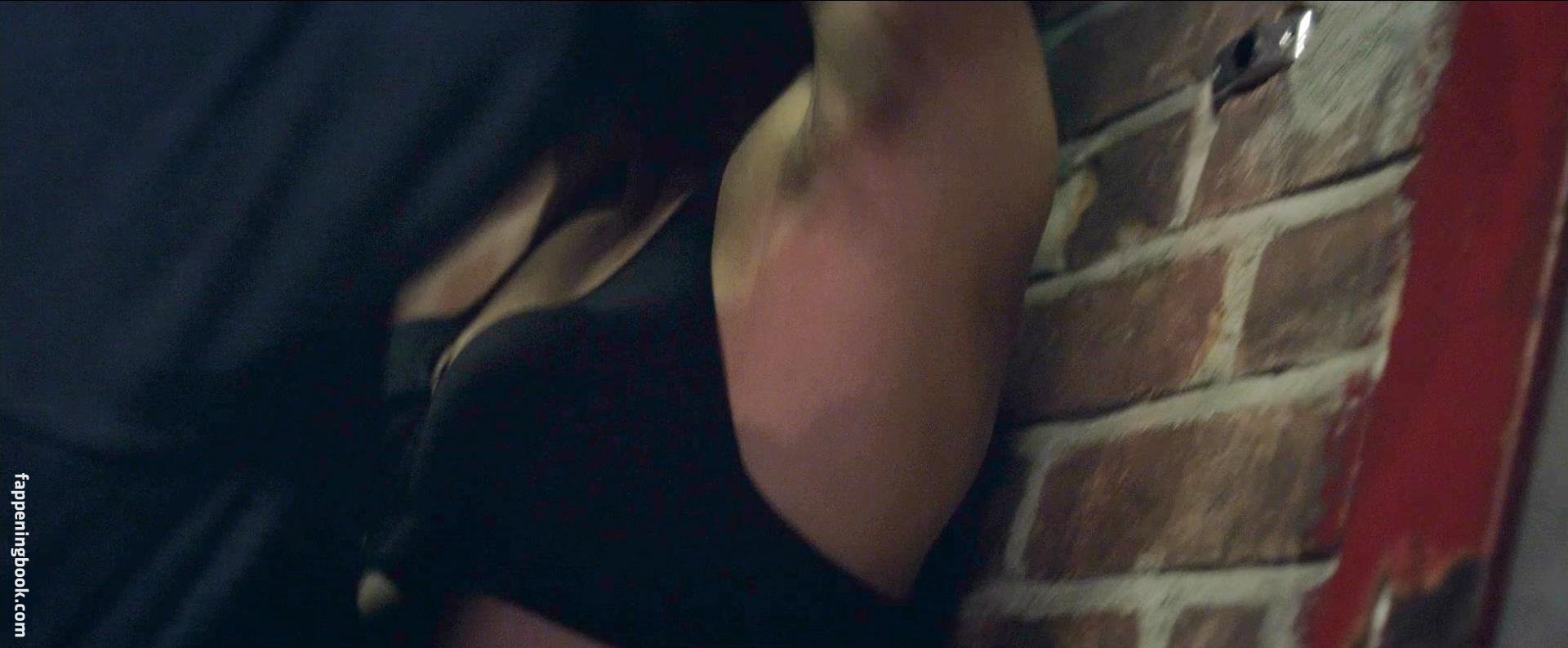 Marie Avgeropoulos Onlyfans Nude Leaked Photos photo leak 41 of 48