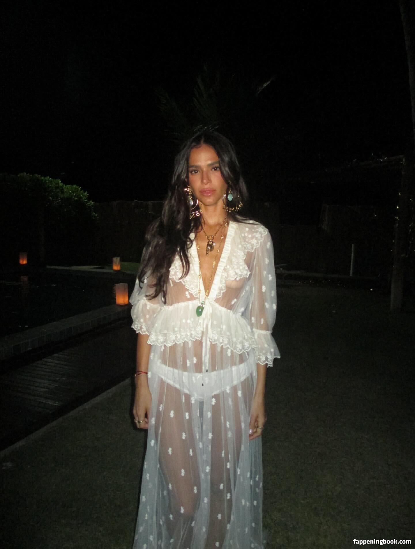 Bruna Marquezine Onlyfans Nude Leaked Photos photo leak 14 of 48