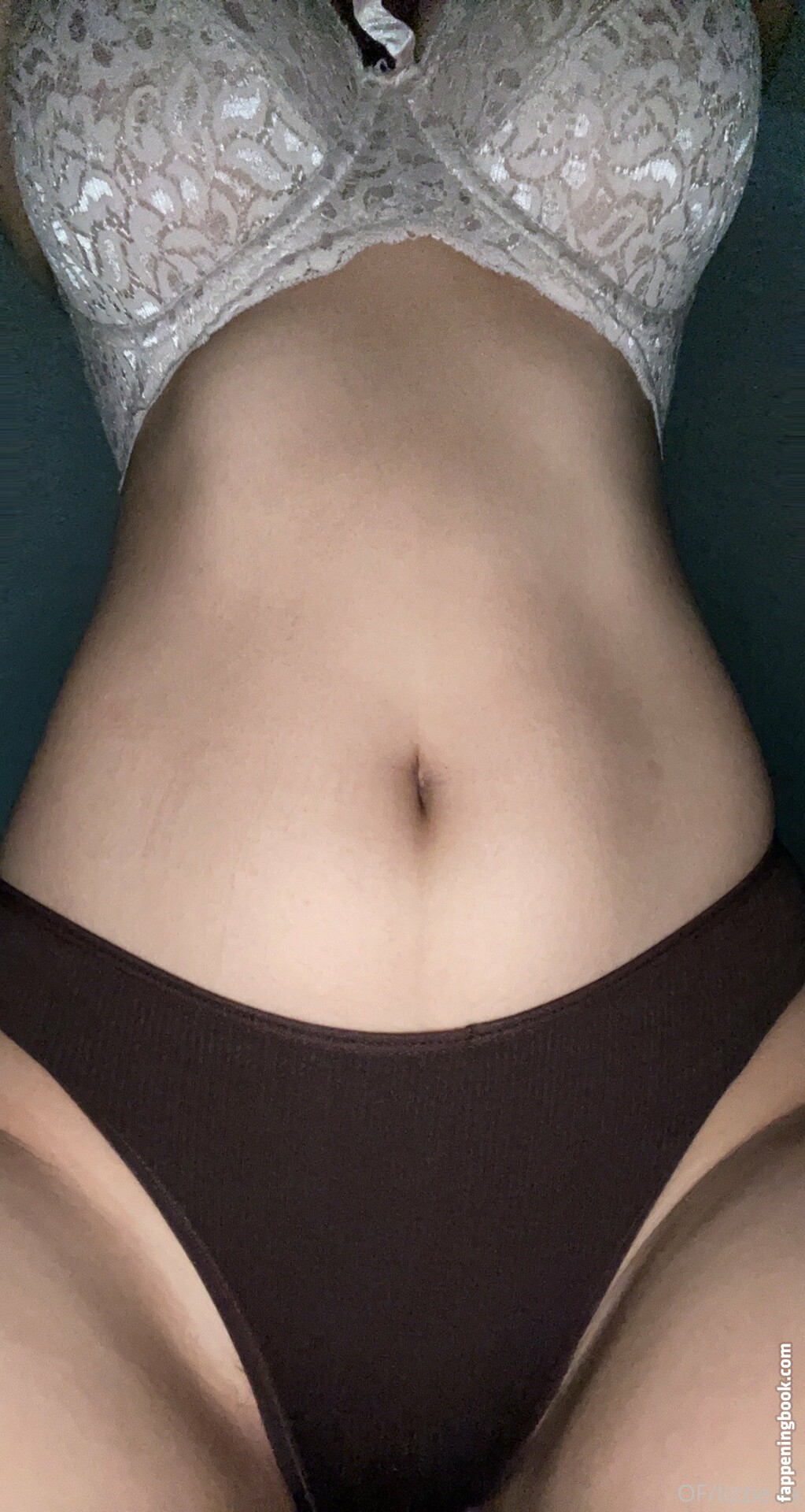 Lizzievx Onlyfans Nude Leaked Photos photo leak 3 of 46