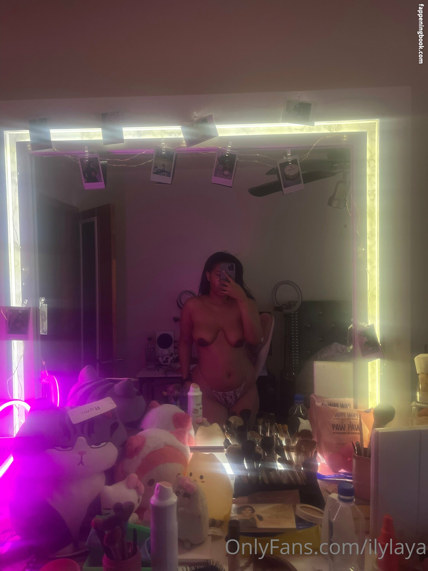 wholelottalaya Onlyfans Nude Leaked Photos photo leak 7 of 8 wholelottalaya Onlyfans Nude Leaked Photos photo leak 7 of 8