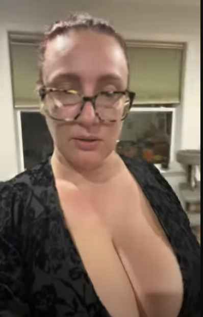 RefashionedHippie | ChicksWithFics Patreon Nude Leaks photo leak 63 of 85