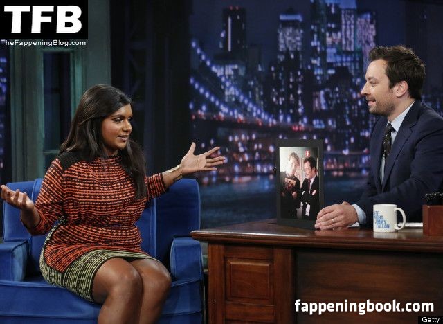 Mindy Kaling Onlyfans Nude Leaked Photos photo leak 2 of 50