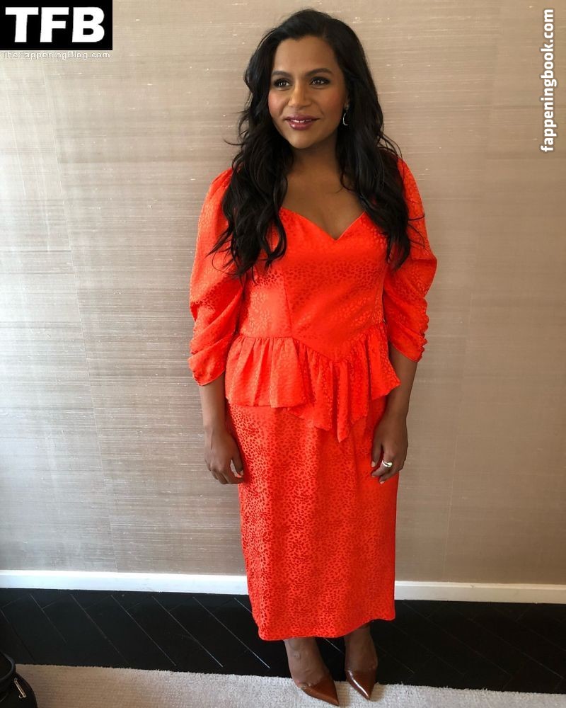 Mindy Kaling Onlyfans Nude Leaked Photos photo leak 33 of 50