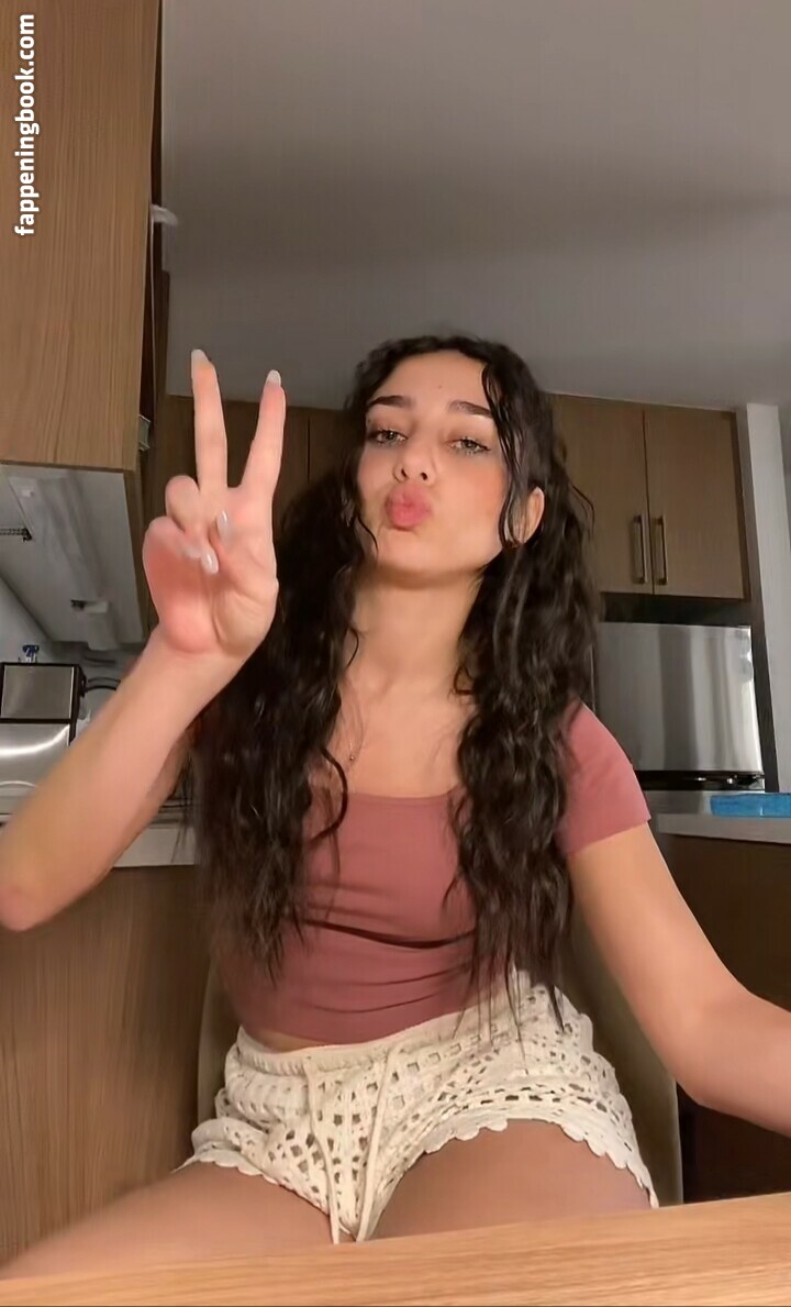 karimaa_r Onlyfans Nude Leaked Photos photo leak 13 of 33