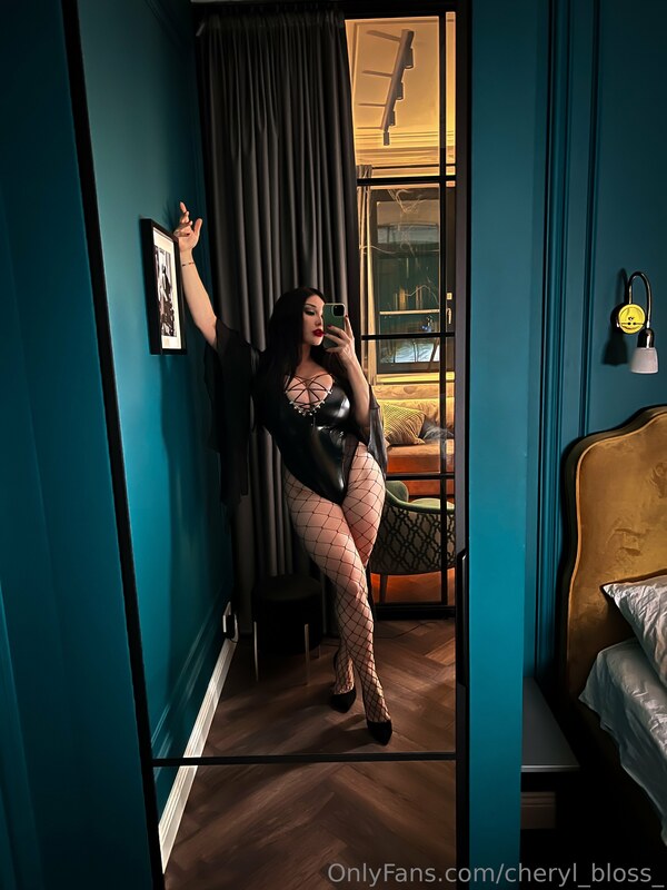 Cheryl Blossom OnlyFans Nude Leaks photo leak 573 of 928