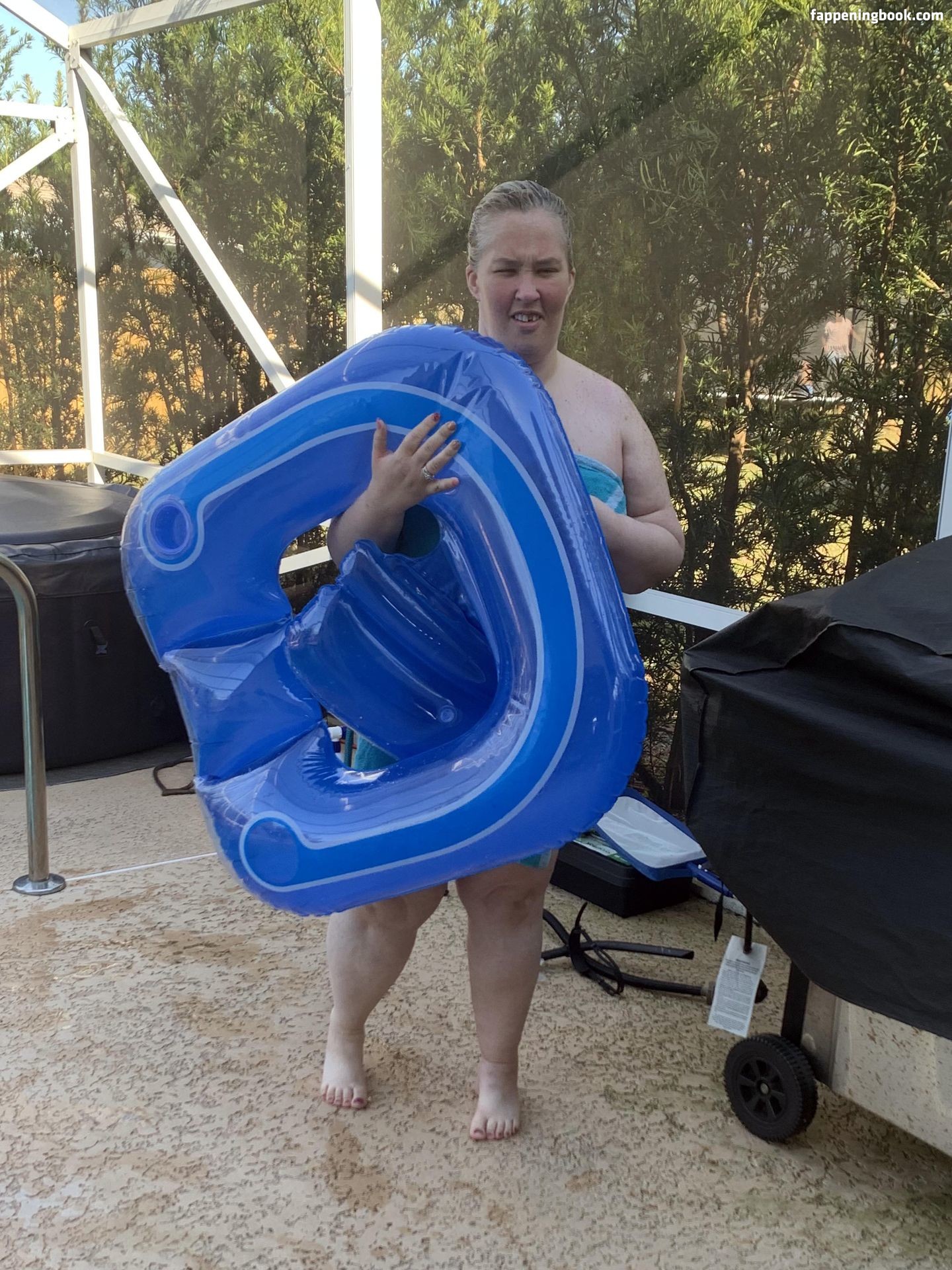 Mama June Onlyfans Nude Leaked Photos photo leak 21 of 42