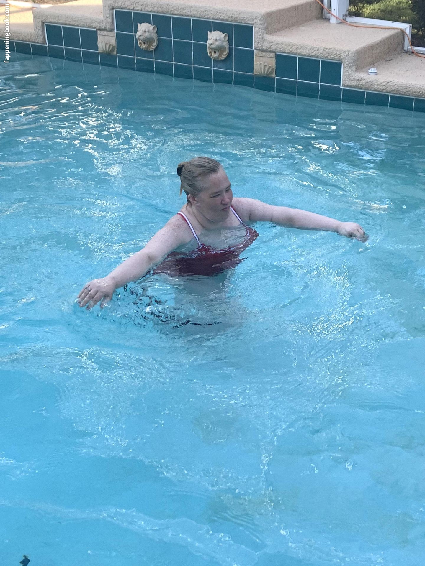 Mama June Onlyfans Nude Leaked Photos photo leak 27 of 42