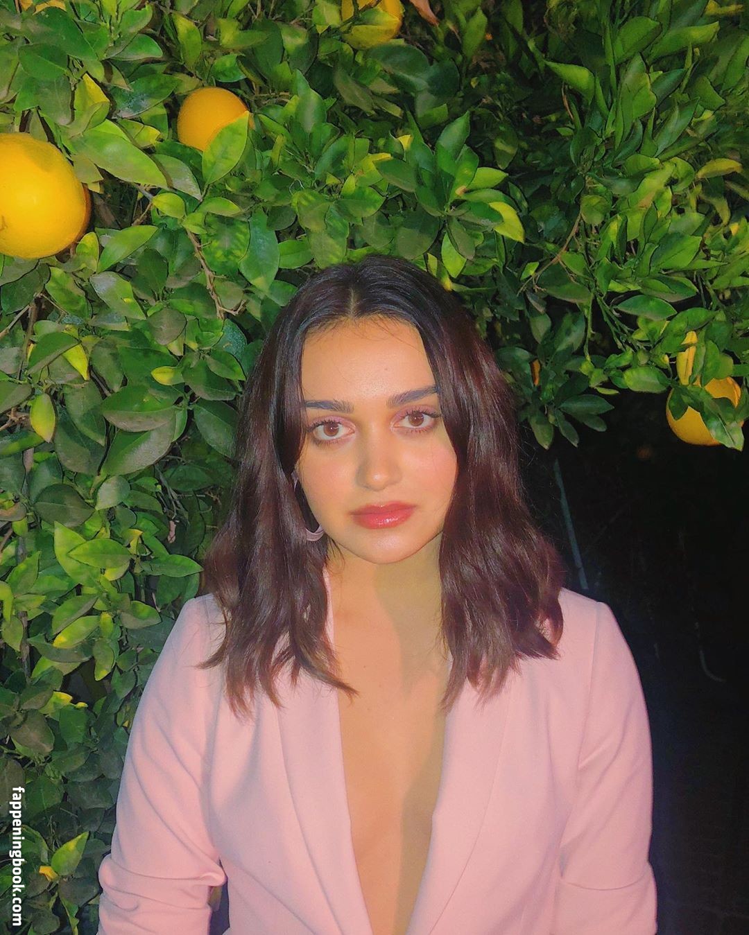 Ariela Barer Onlyfans Nude Leaked Photos photo leak 5 of 49