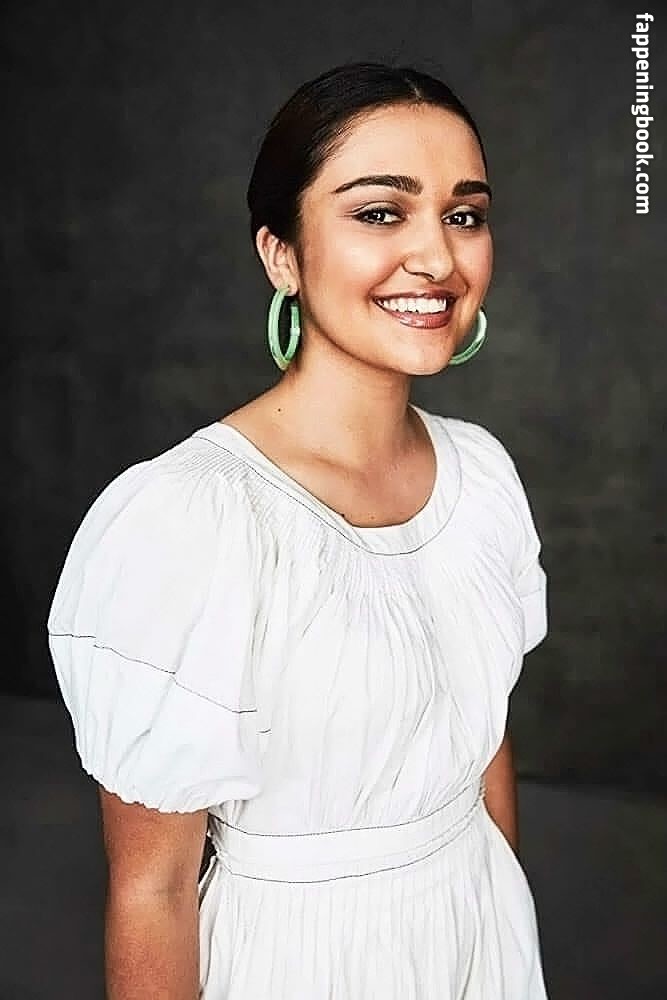 Ariela Barer Onlyfans Nude Leaked Photos photo leak 23 of 49