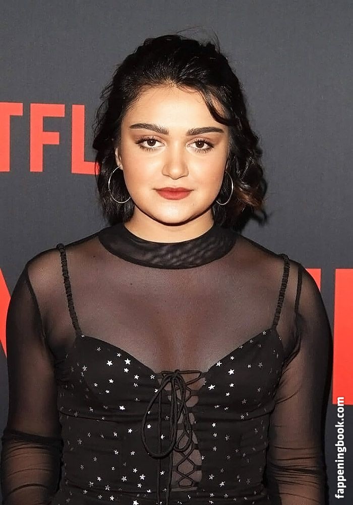 Ariela Barer Onlyfans Nude Leaked Photos photo leak 34 of 49