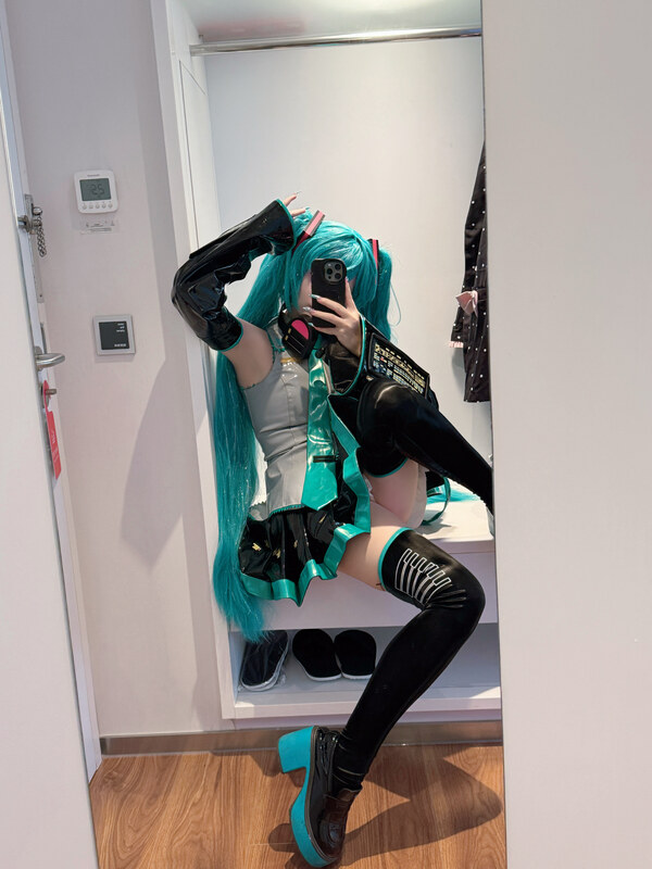Saya Scarlet Patreon Nude Leaks photo leak 38 of 392