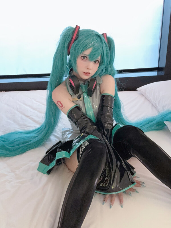 Saya Scarlet Patreon Nude Leaks photo leak 44 of 392