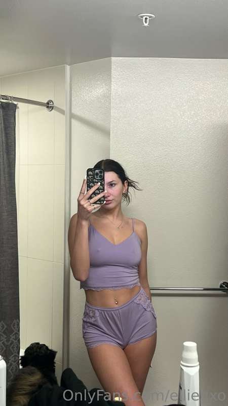 ellie.vandeel | elliegxo OnlyFans Nude Leaks photo leak 234 of 327