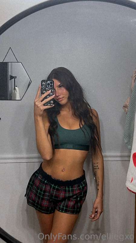 ellie.vandeel | elliegxo OnlyFans Nude Leaks photo leak 258 of 327