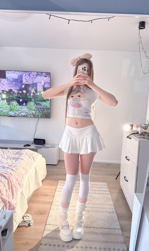 Temikkkk / temikmiu / liltemik Patreon Nude Leaks photo leak 144 of 305