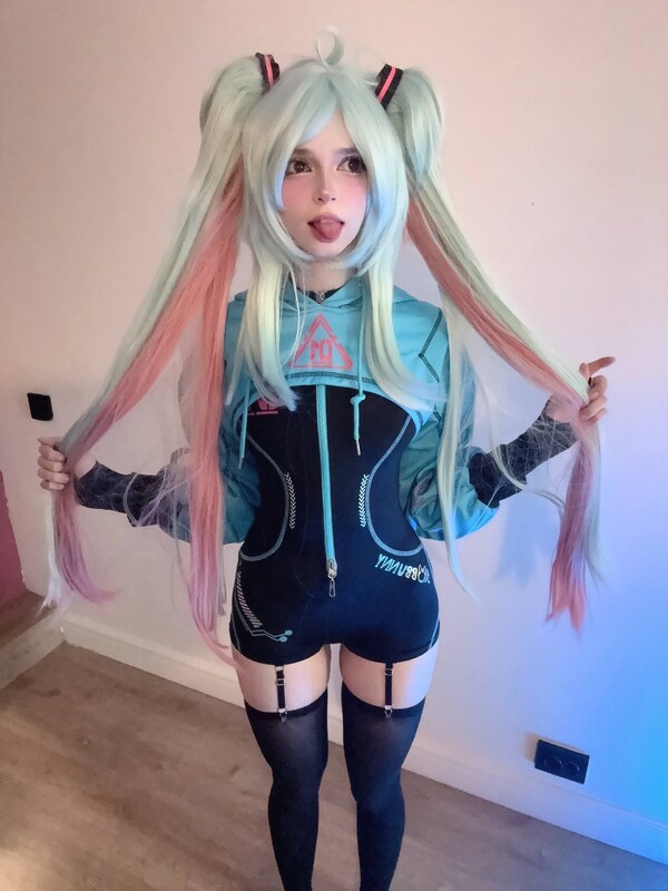 Temikkkk / temikmiu / liltemik Patreon Nude Leaks photo leak 276 of 305
