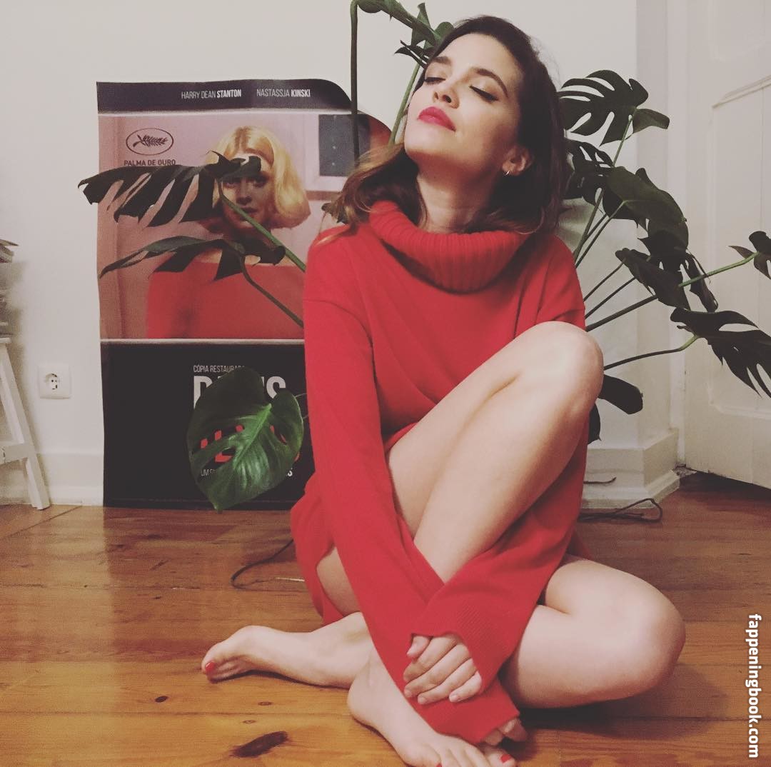 Joana Ribeiro Onlyfans Nude Leaked Photos photo leak 4 of 40