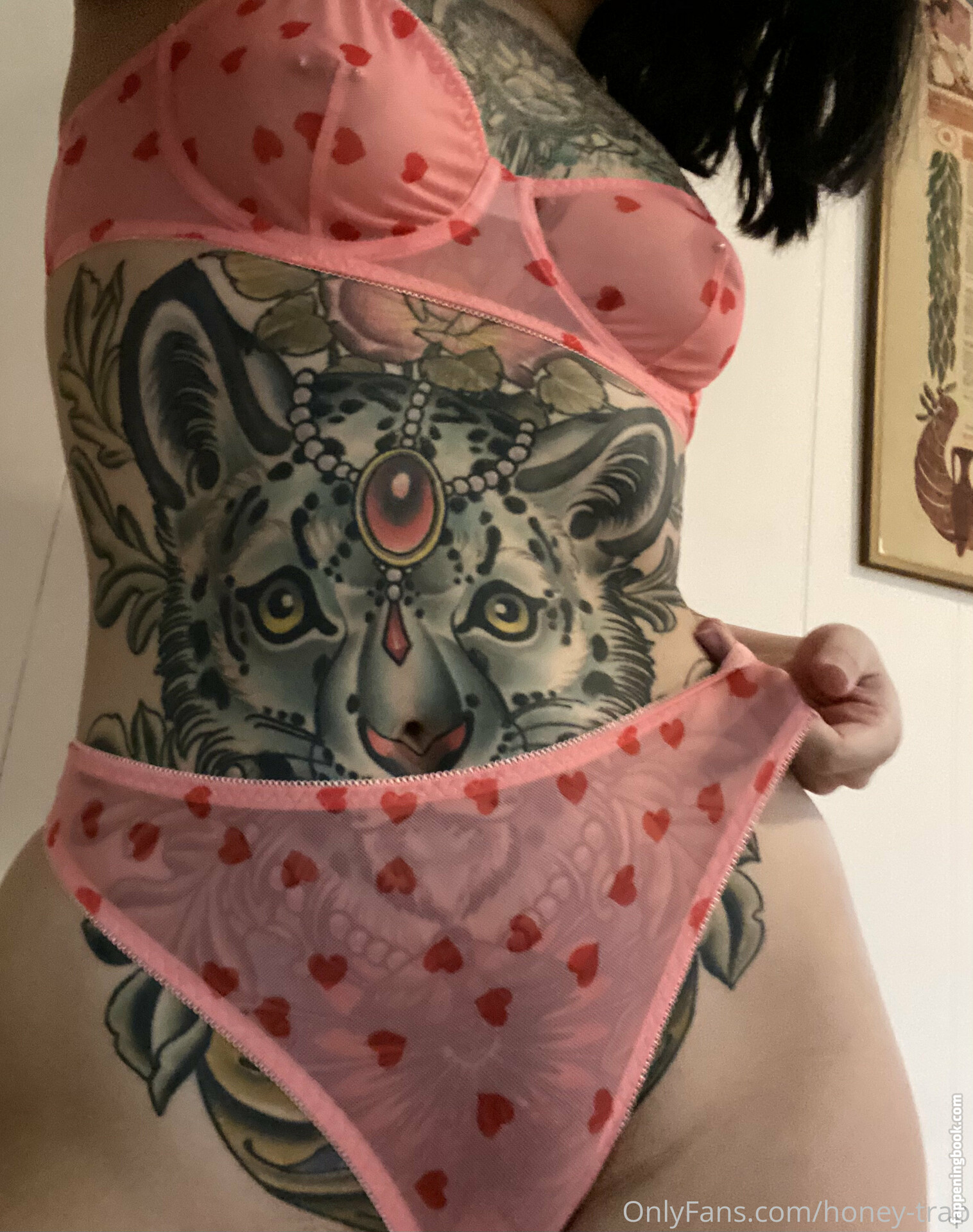honey-trap Onlyfans Nude Leaked Photos photo leak 27 of 31